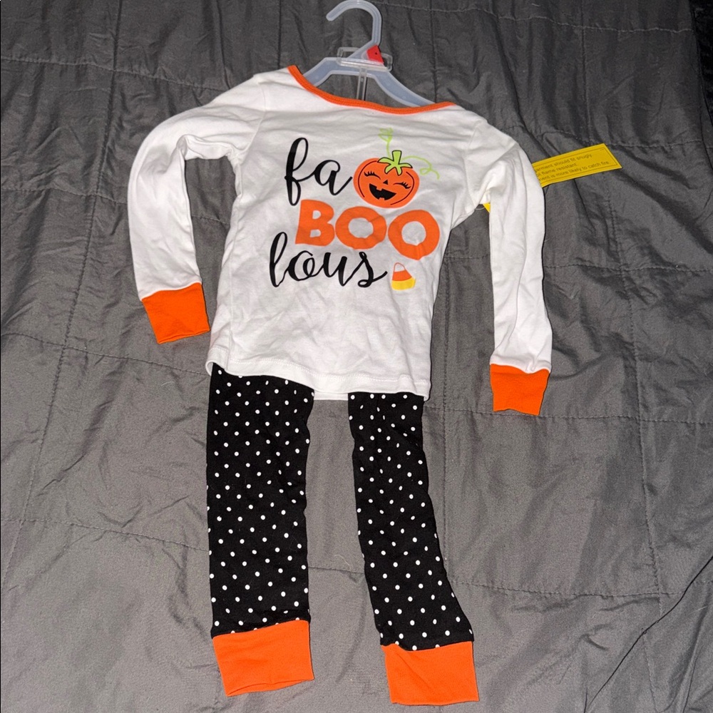 Celebrate It Halloween Kids Pajama Set - White, Orange, Black